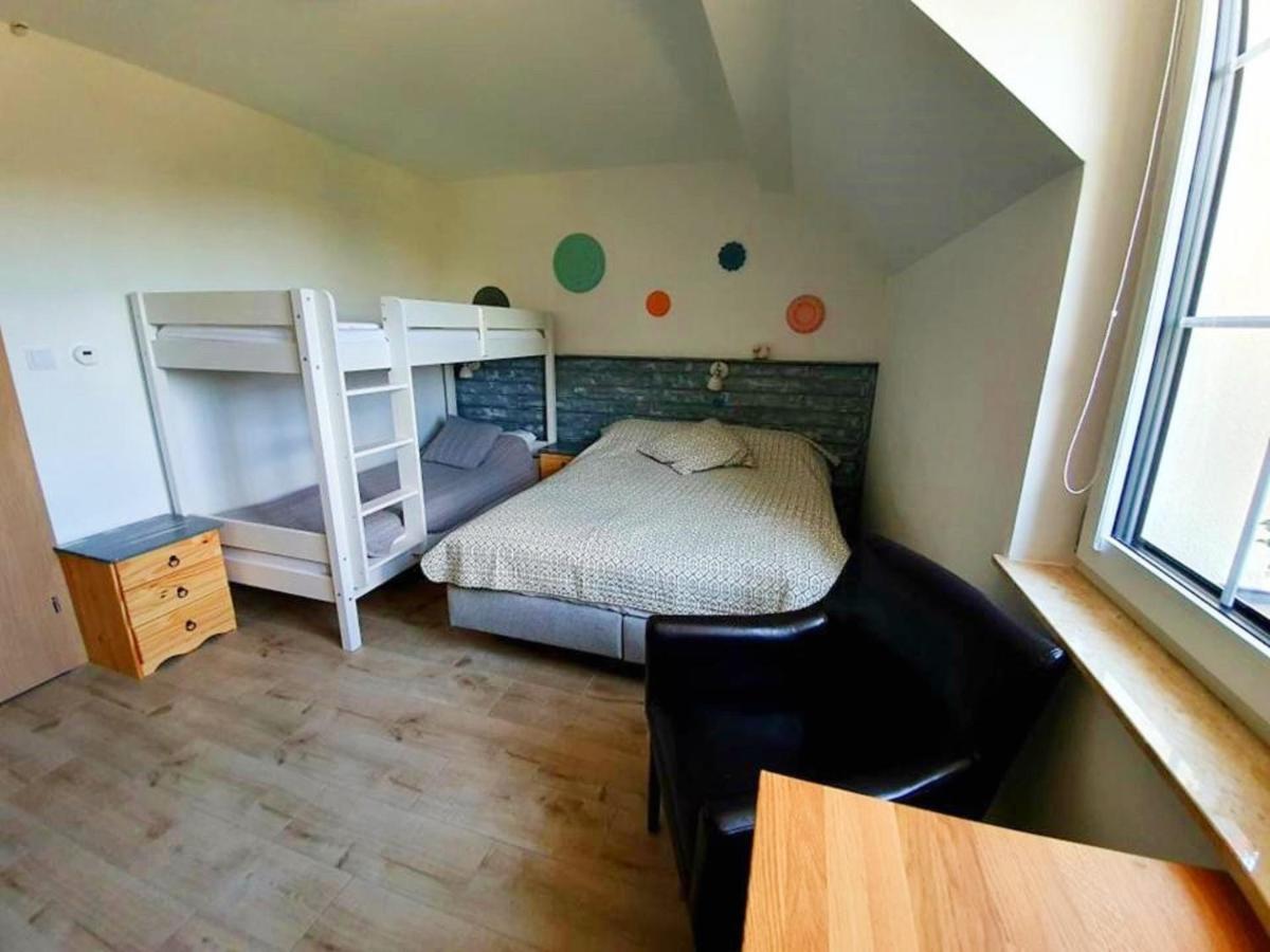 Dworek Akacja Uslugi Hotelarskie Janowiec Exteriör bild
