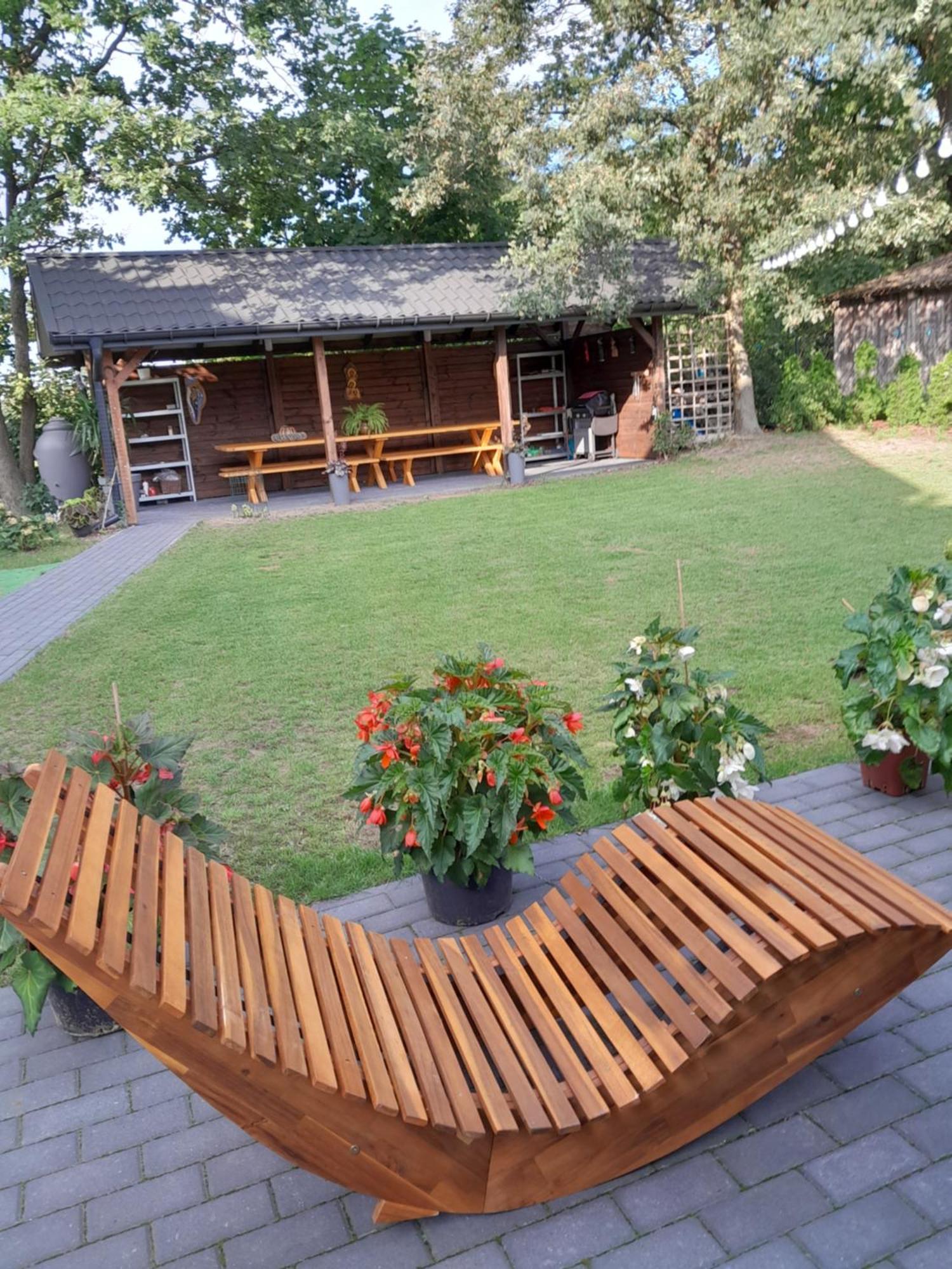 Dworek Akacja Uslugi Hotelarskie Janowiec Exteriör bild